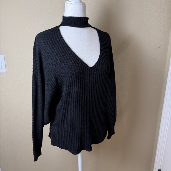 URBAN OUTFITTERS Cut Out Black Ribbed Sweater Bat Wing Size Small - Picture 9 of 11